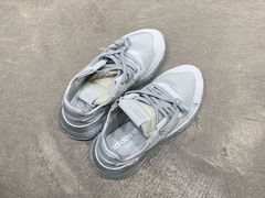 -阿迪达斯(武林银泰三叶草店)