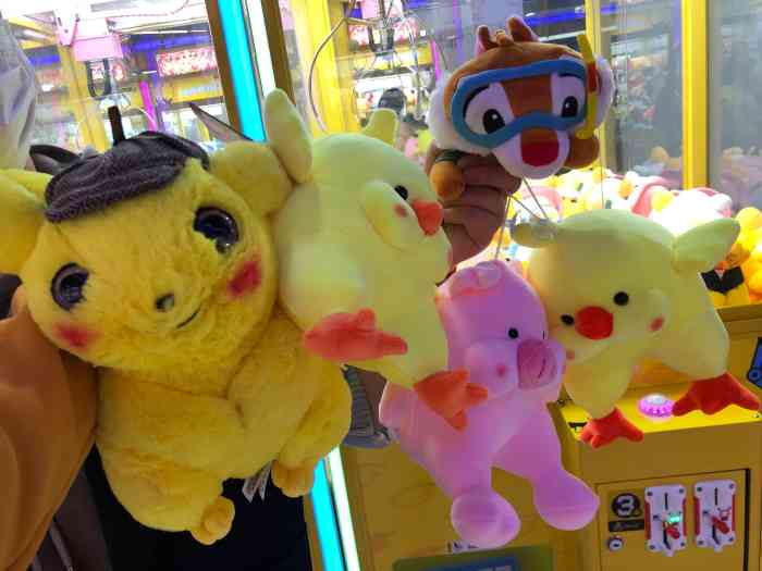 风云再起游乐汇(观前街店)-"抓娃娃会上瘾微信关注公众号,一周可以领.