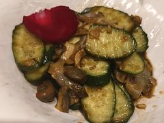 -海派美食·家宴海鲜青岛菜·石锅鲽鱼头(东方城店)