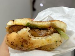 -必胜客(欢乐颂店)