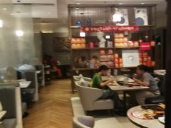 -必胜客(滨江店)