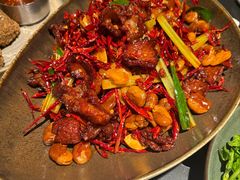 -Ameigo梅果·云贵川bistro(长宁来福士店)