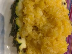 -香巴拉云南餐厅(华莱坞店)