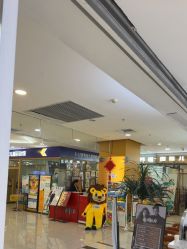 -虫二·专注健康烫染沙龙