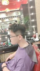 -东方先生国潮男士理发馆
