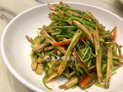 干煸小炒撕笋-柒园·三十年创意杭帮菜(龙湖滨江天街店)