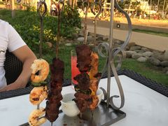 -Sunset Bar(丹绒亚路香格里拉店)