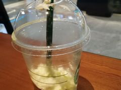 -星巴克(杭州湖滨银泰E区店)