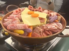 -炙韩料理·部队锅专门店