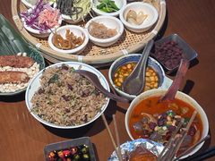 -包整·丝娃娃(一览甲秀楼风景店)