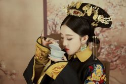 -盘子女人坊生日照·摄影馆(华强店)