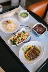 -玥奢国际母婴护理中心(滨江宝龙店)