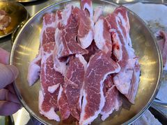 -哈哈碳都·牛肋条无限自助烤肉(台江万达店)