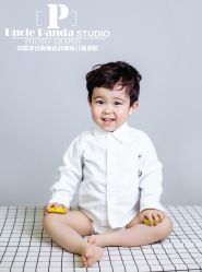-熊猫叔叔高端儿童摄影(清江商场店)