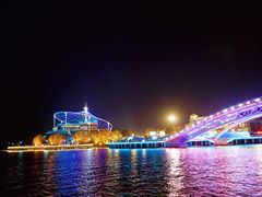 -湖州太湖旅游度假区-月亮广场