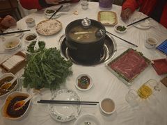 -鲁朗纳麦石锅鸡庄园