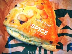 蔓越莓坚果松饼-星巴克(3号湾店)
