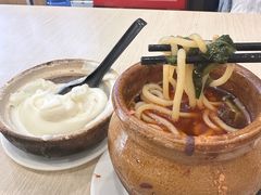 罐罐臭豆腐米线-云平风味园(护国路店)