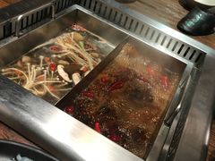 -老牌坊云南鱼豆花火锅(嵩山店)