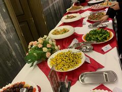 -小天鹅戴斯酒店鲸鲨百汇创作料理