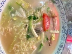 -霆记海鲜·只为这碗面(滨江店)