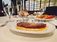 -茹丝葵经典牛排馆(成都IFS店)