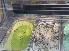 -极拉图·现制冰淇淋(大卫城店)