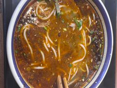 -云阿蛮云南生烫牛肉米线(奉贤路店)