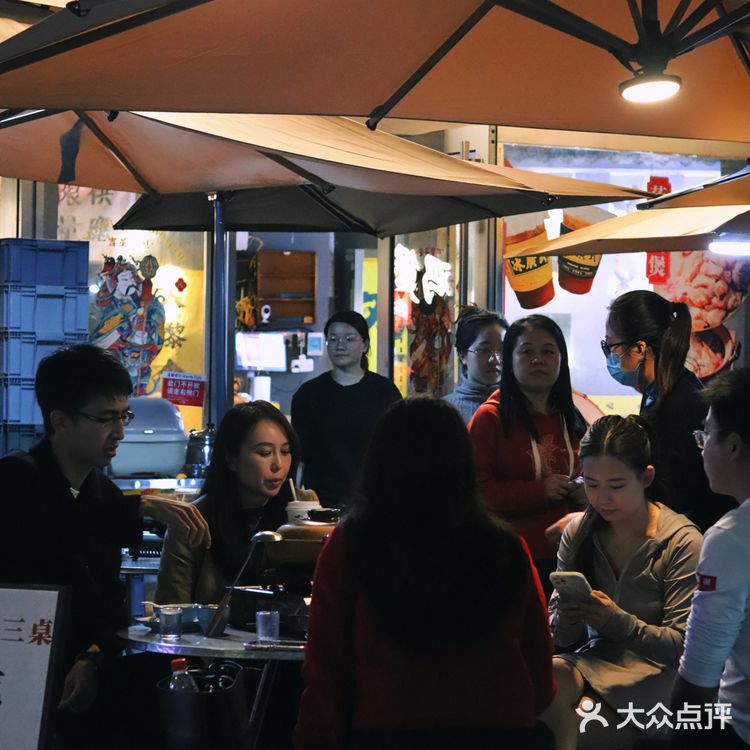 老廣榕樹頭·砂锅走地鸡煲|广东味道的代表❗