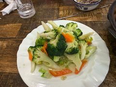 -老钟家烤羊排·敦伊阁清真餐厅胡羊焖饼