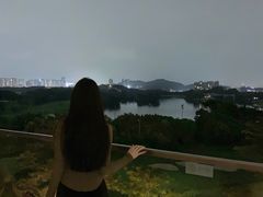 -深圳隐秀山居酒店