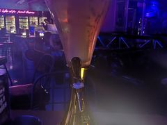 -UP嘻哈酒吧(粉巢店)
