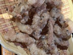 -老牌坊云南鱼豆花火锅(哈西万达店)