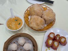 黄金沙翁球-兴悦酒家(保利克洛维店)