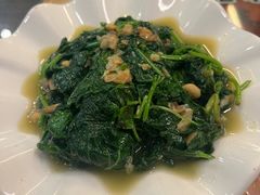 -盛中钰广味小馆