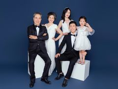 -iF摄影•全家福•证件照•形象照(南山店)