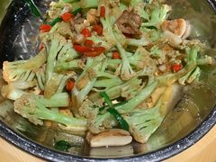 -老湘村·湖南土菜(天河维多利店)