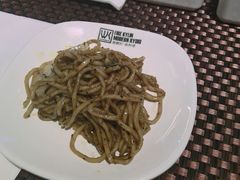 -HIHE Bistro·Oyster Bar(华熙live店)