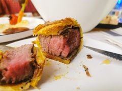 惠灵顿系列•牛排-JANS意式简餐厅·惠灵顿牛排