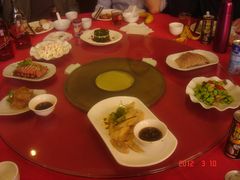 八大冷菜中先上来的七个-七宝农家菜(七宝老街店)