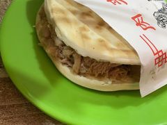 -老字号杨坡红油米线腊汁肉夹馍(东四道巷店)