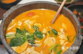 Pounded Wild Fruit Sour Papaya Stewed Fish