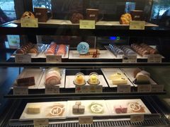 面包甜点陈列柜-麦当劳(凌云天地长桥店)