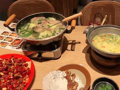 -川堂风·跷脚牛肉·乐山爆炒(宝山日月光店)