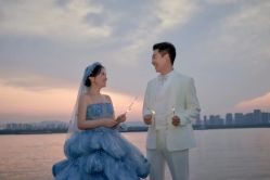 -第一夫人婚纱摄影(南京店)