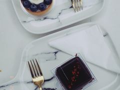 -UNI UNI(环亚凯瑟琳店)