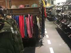 -东荟城名店仓