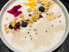 米酿鲜果酸奶-丝路金桃·新疆菜(徐汇店)