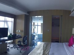 -深圳皇庭V酒店