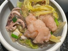-五谷丰登农家院·地道胶东菜·海鲜烧烤(威海店)